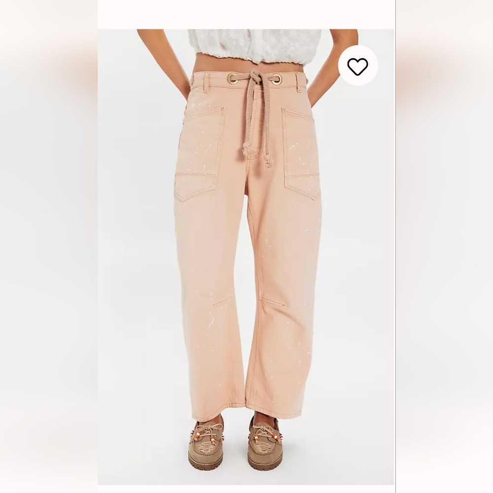 SOLD OUT ONLINE! NWT Free People We The Free Moxie Barrel Jeans In Blushing